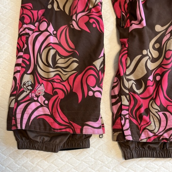 Burton snowpants snowboarding/skiing pink & brown graphic print, waterproof, 5/6 - Picture 2 of 13